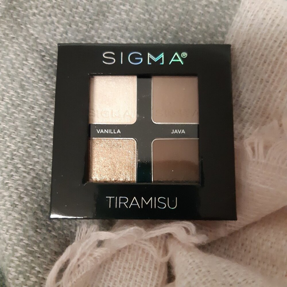 Sigma Tiramisu eyeshadow quad